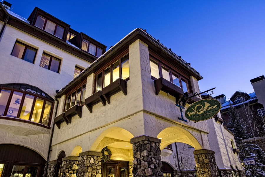 Poste Montane Lodge