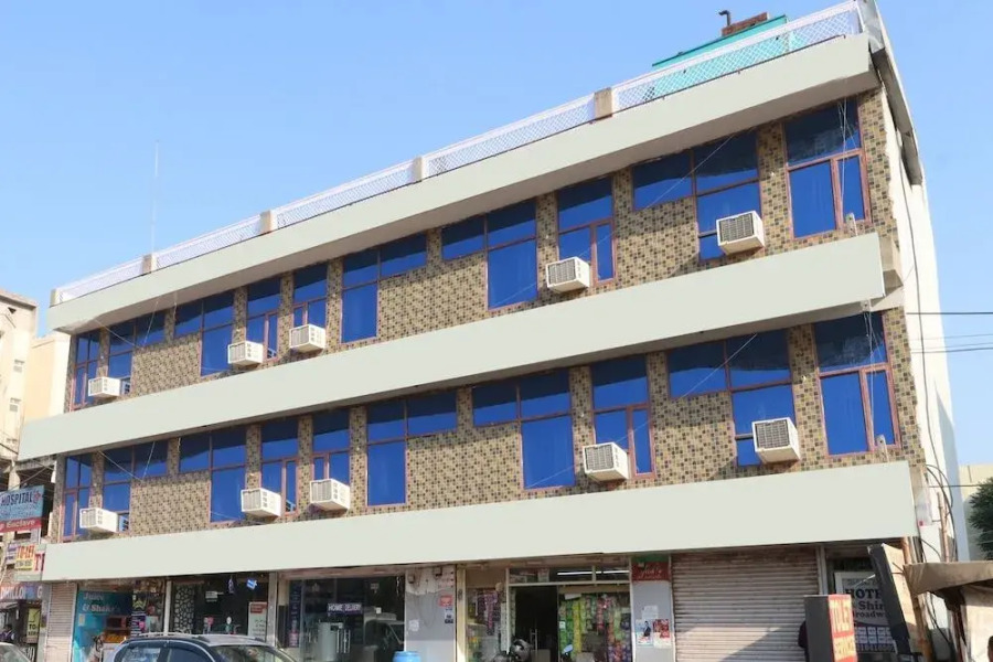 Hotel Shine Broadway