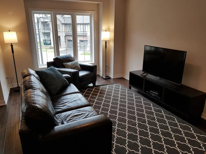 Private Waterview Town House