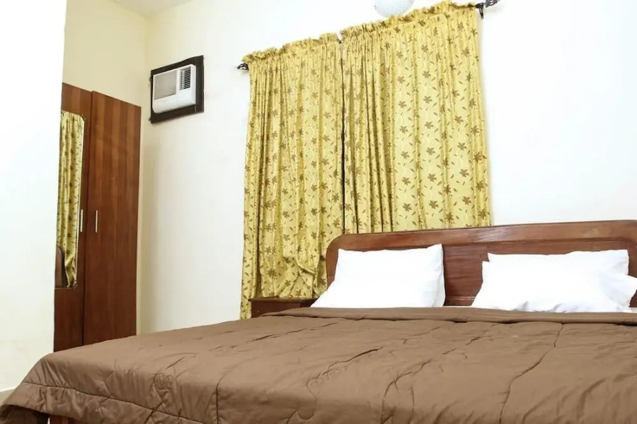 Sweet Dreams Hotel and Suites