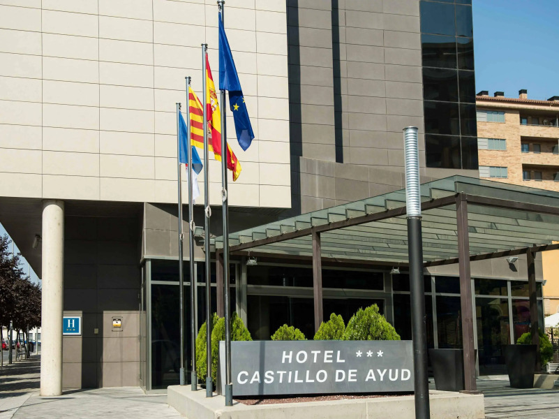 Globales Castillo de Ayud