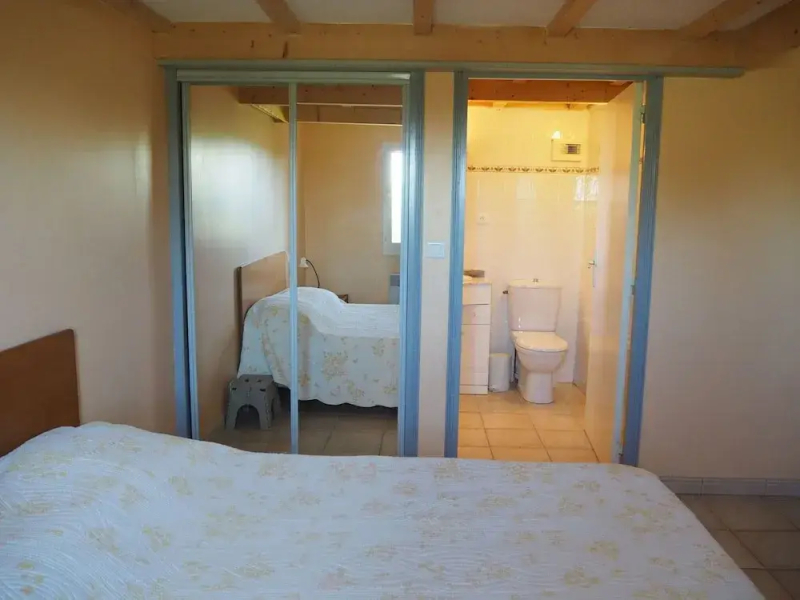 Cottage in Luberon Near Apt Market