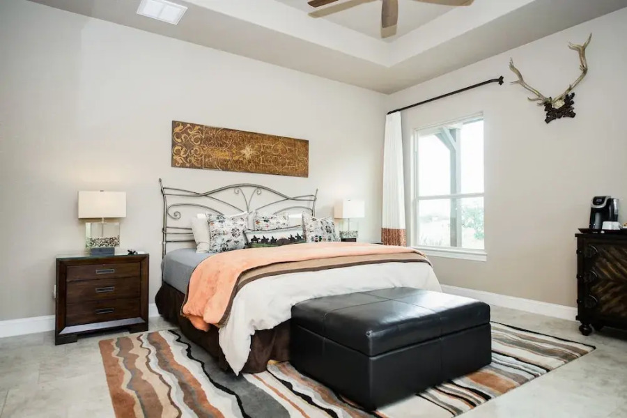 Century Oak Casita By Remi's Ridge & Hayes Hollow 1 Bedroom Duplex