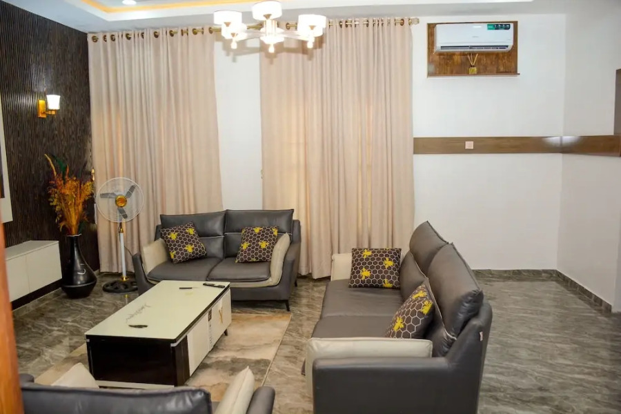 Captivating 2-bedroom Apartment in Kaduna City