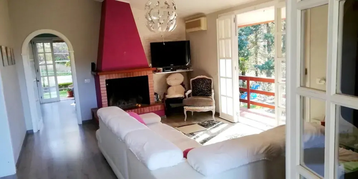 Chalet With one Bedroom in Villaggio Delle Mimose, With Wonderful Mountain View and Enclosed Garden Near the Beach