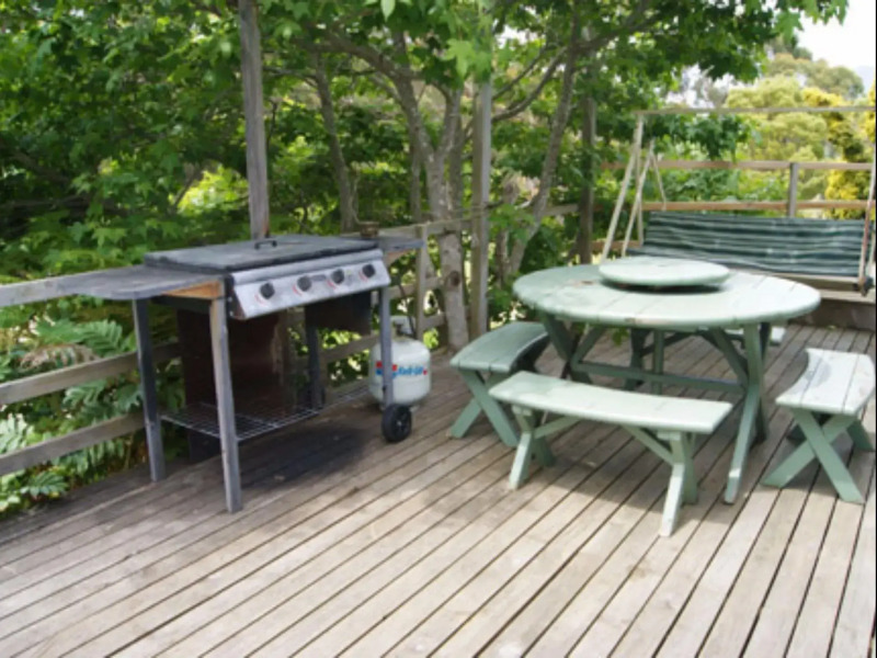 Serenity Holiday Shack