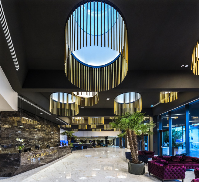 Grand Hotel Adriatic II