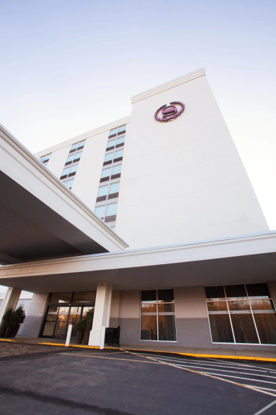 Crowne Plaza Pittsburgh Airport