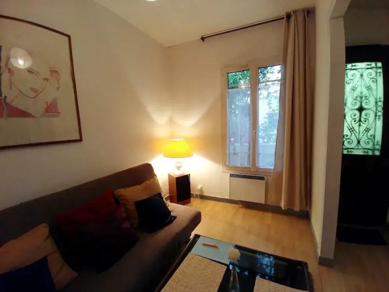 House With one Bedroom in Montreuil, With Enclosed Garden and Wifi