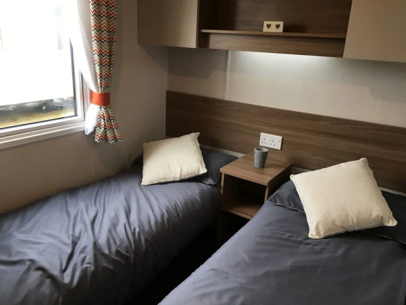 3 Bed Luxury Mobile Home Hoburne Park Christchurch