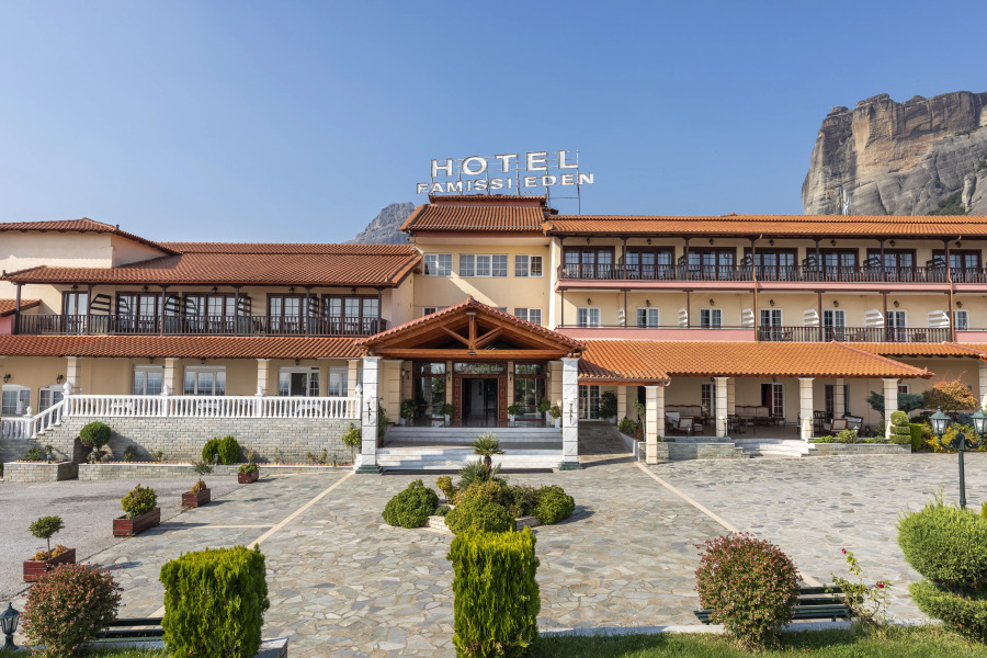 Famissi Eden Hotel