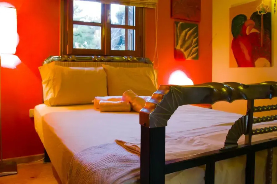 Villa Donna - Unique 3 level home