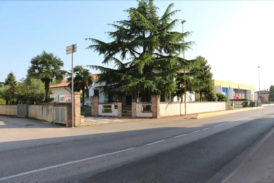 Appartamenti Via Calnova