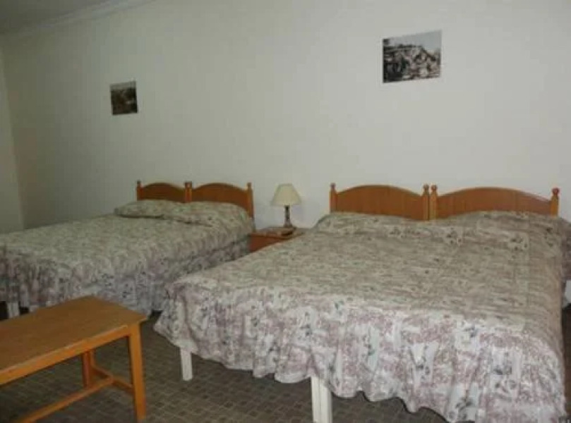 Al Hummar Restaurant and Hotel