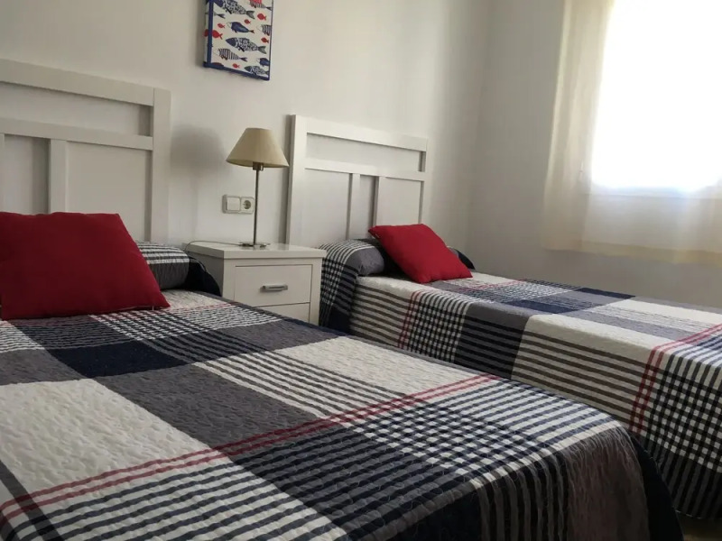 Frente al Mar 2. Rosales