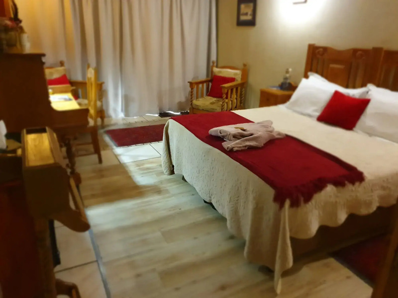 Belurana Collection River Manor