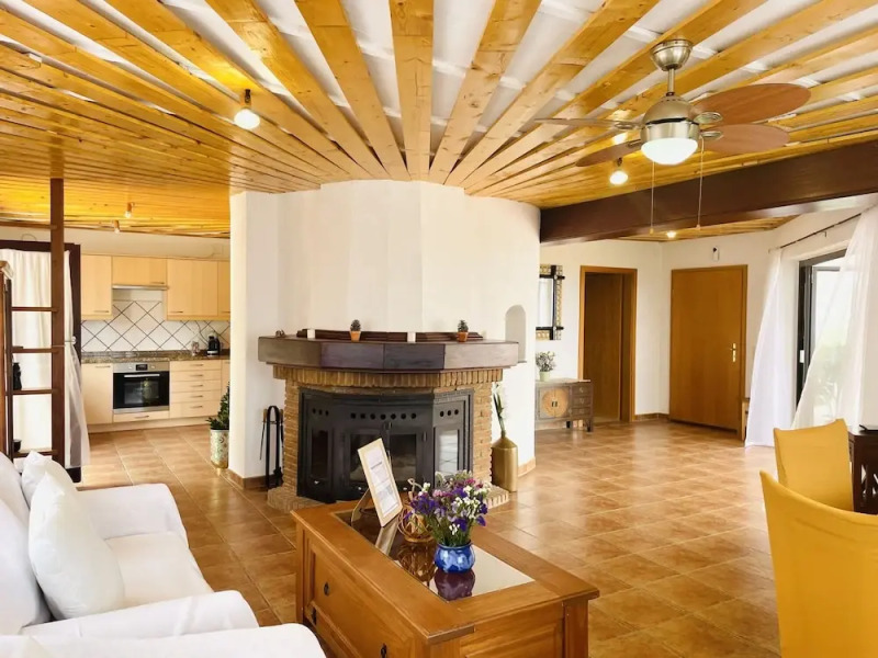 Casa Rural Comares con Piscina Privada by At Home