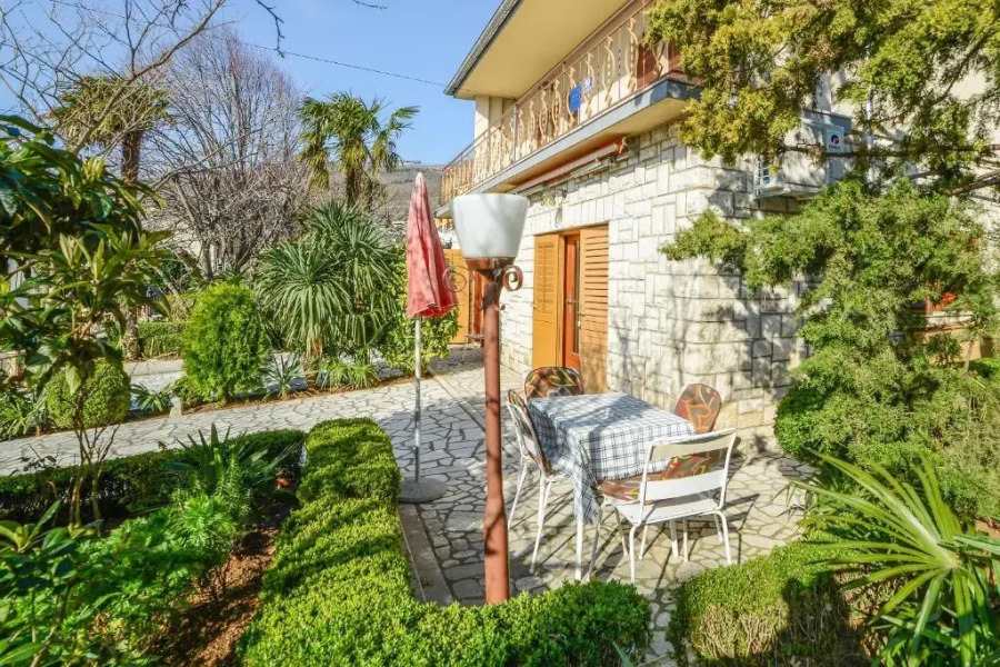 Apartments Antić 4255