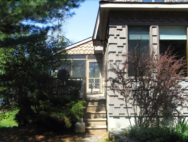 Coves End Surry - Three Bedroom Home with Hot Tub