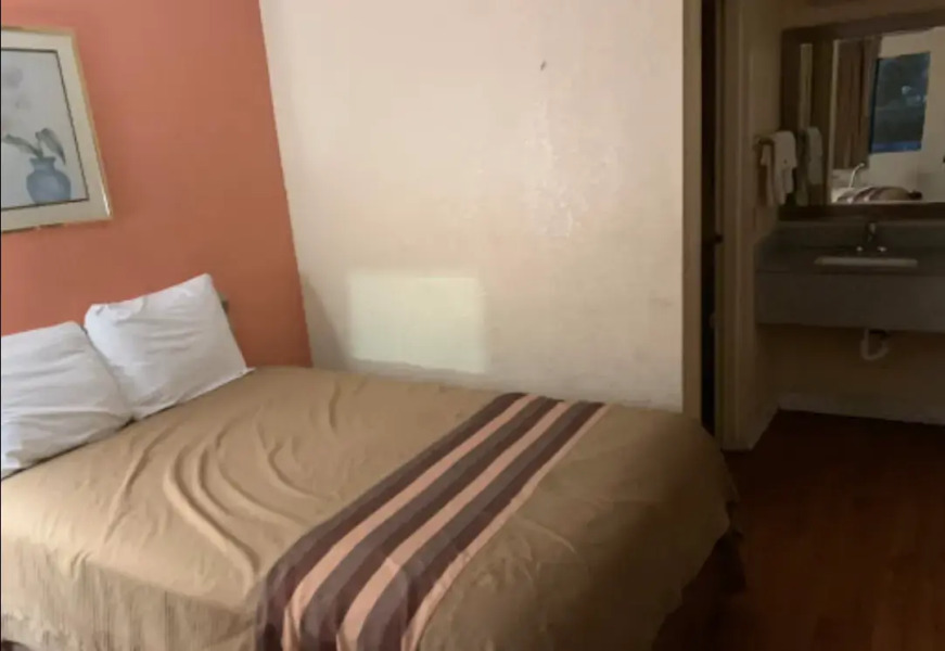 Americas Best Value Inn Tucker