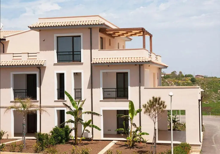 Le Castella Resort & Beach