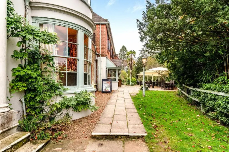 Innkeepers Lodge Godalming