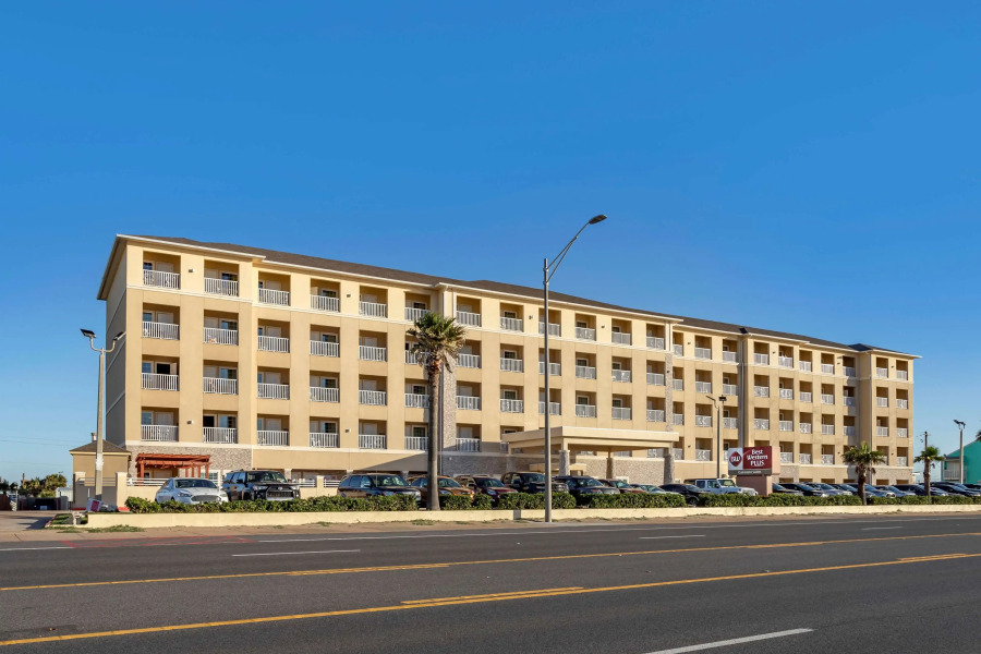 Best Western Plus Galveston Suites