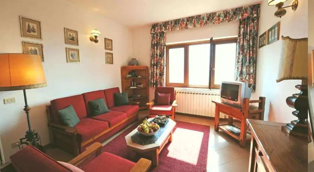 Villa Magnolia Apartments