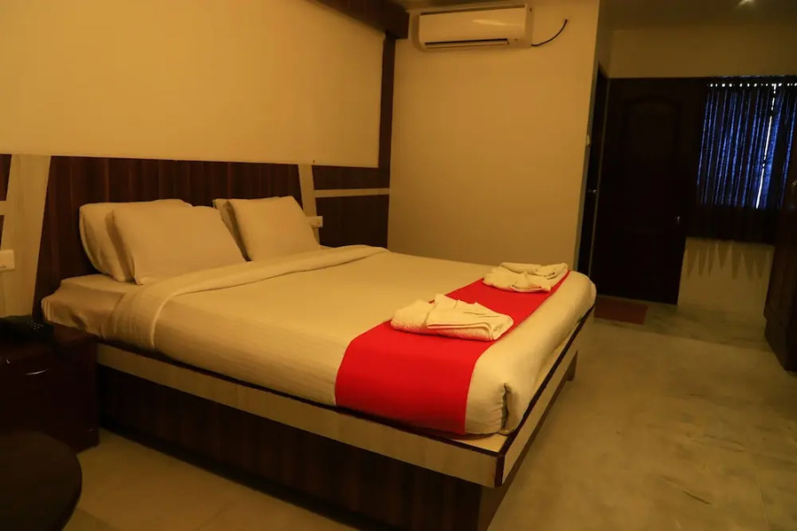 Hotel Velan International