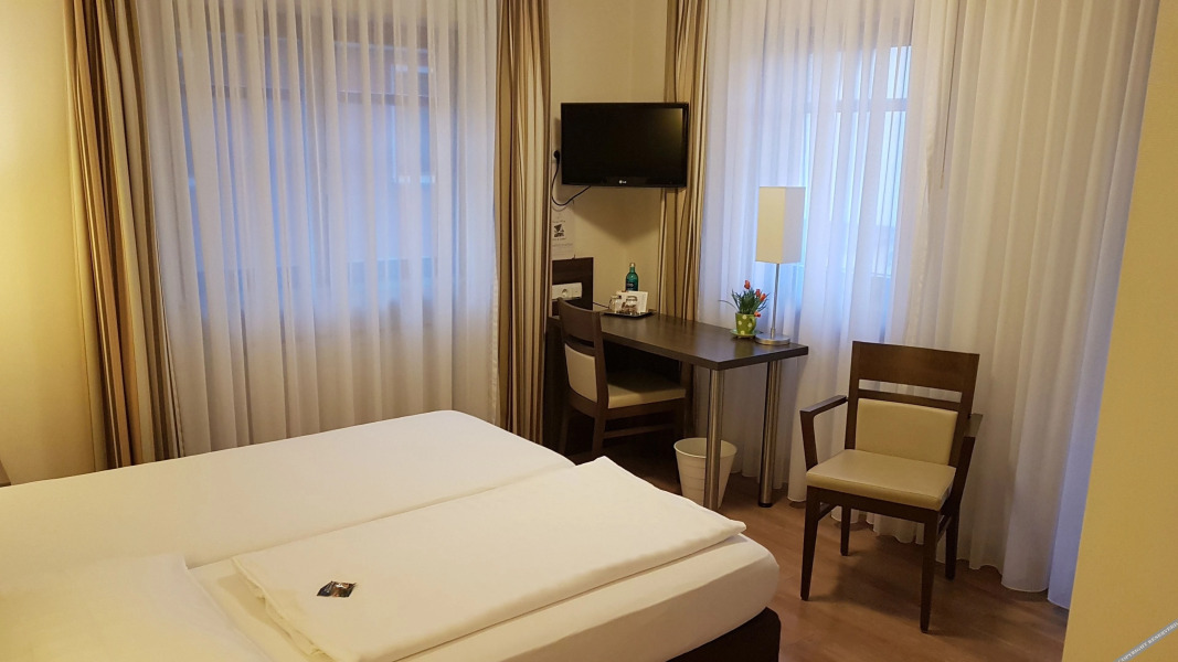 Hotel-Gasthof Weißes Roß