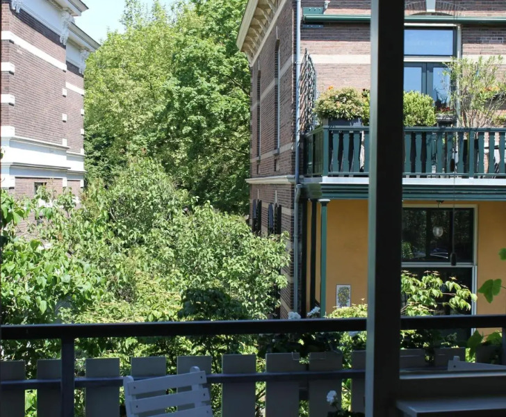 Binnen aan de Singel