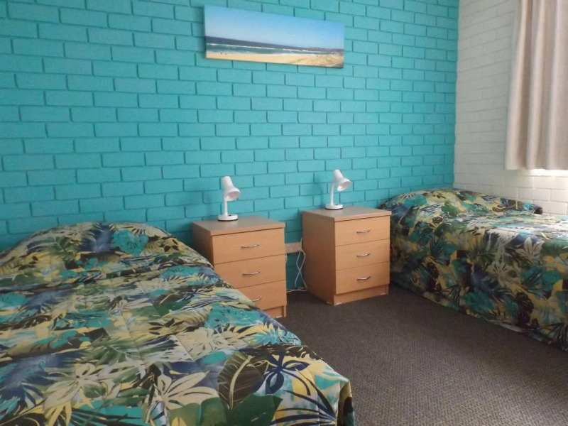 Surfside Holiday Apartments