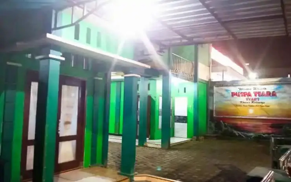 Puspa Tiara Syar'i Guci Mitra RedDoorz