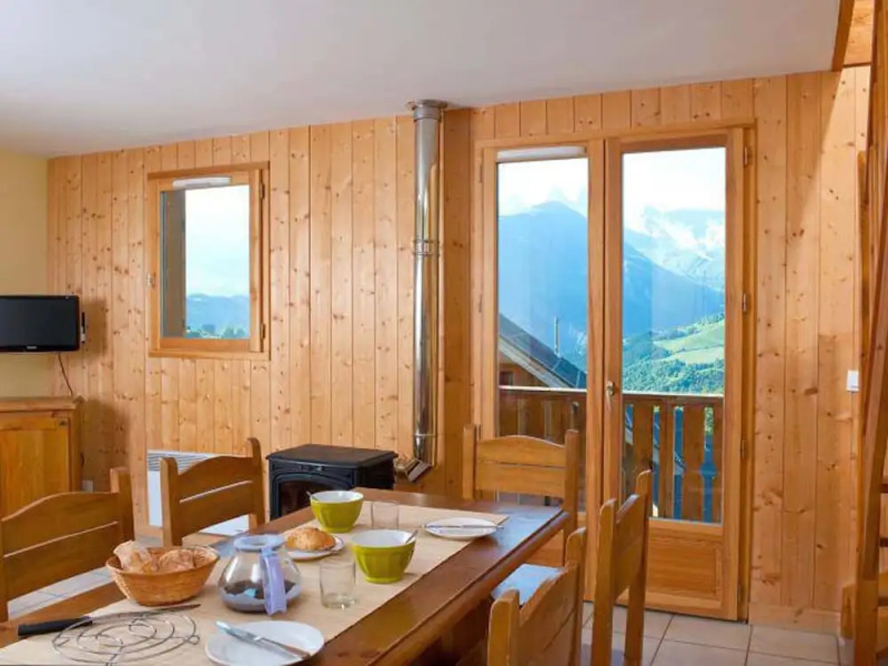Well-kept Apartment in les Sybelles With 310 km. of Slopes