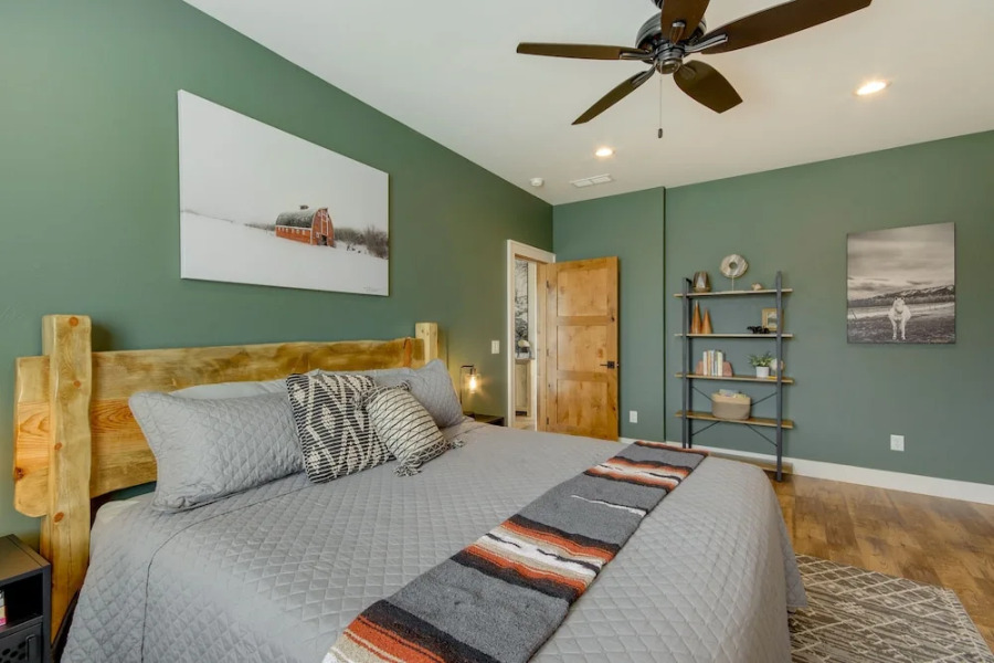 Hot Tub & Deck at Red Lodge Retreat