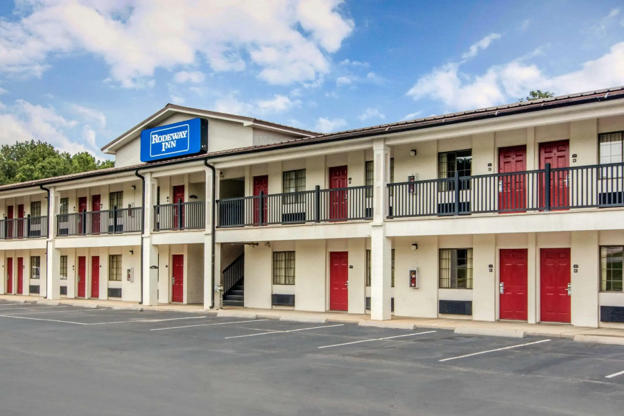 Rodeway Inn La Grange East