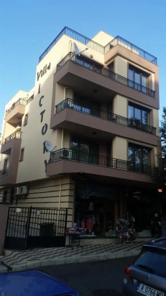 Villa Victory Apartments
