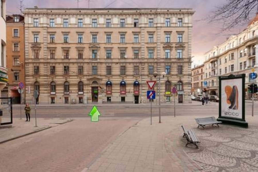 Barons City Central Hostel & Apartments