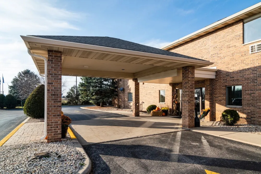 Cedarberry Inn