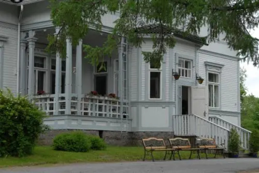 Kartanohotelli Olkkolan Hovi