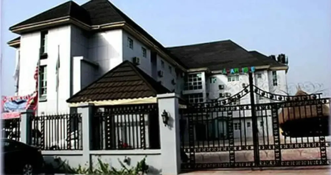 Carlisle Hotel
