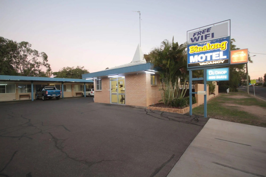 Binalong Motel