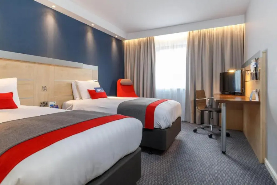 Holiday Inn Express Walsall M6 J10 By IHG