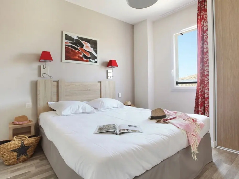 Beautiful Modern Apartment Near the Historic Aïgues Mortes