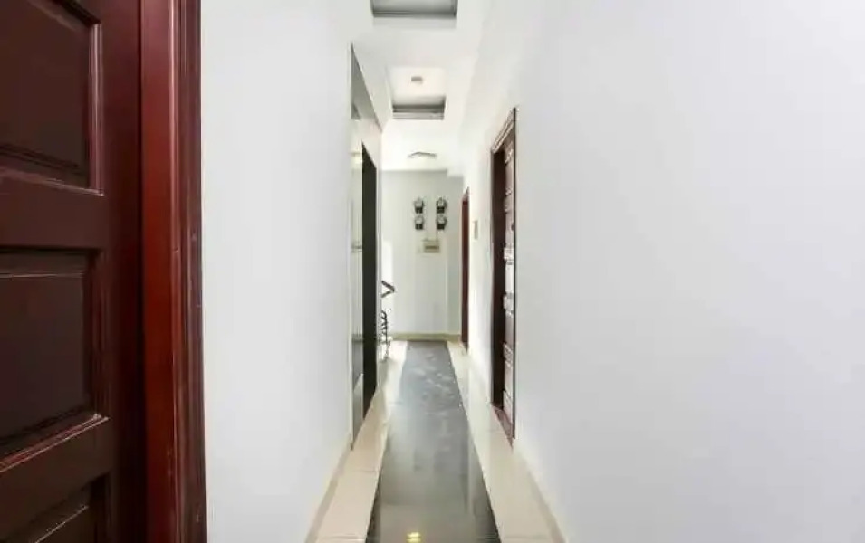 Oyo 233 Mabini Building