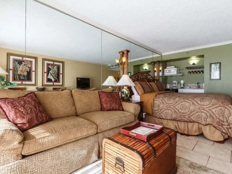 Islander 304 by RedAwning