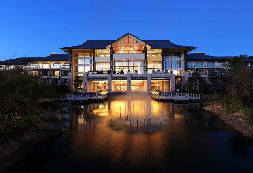 HUALUXE Kunming by IHG