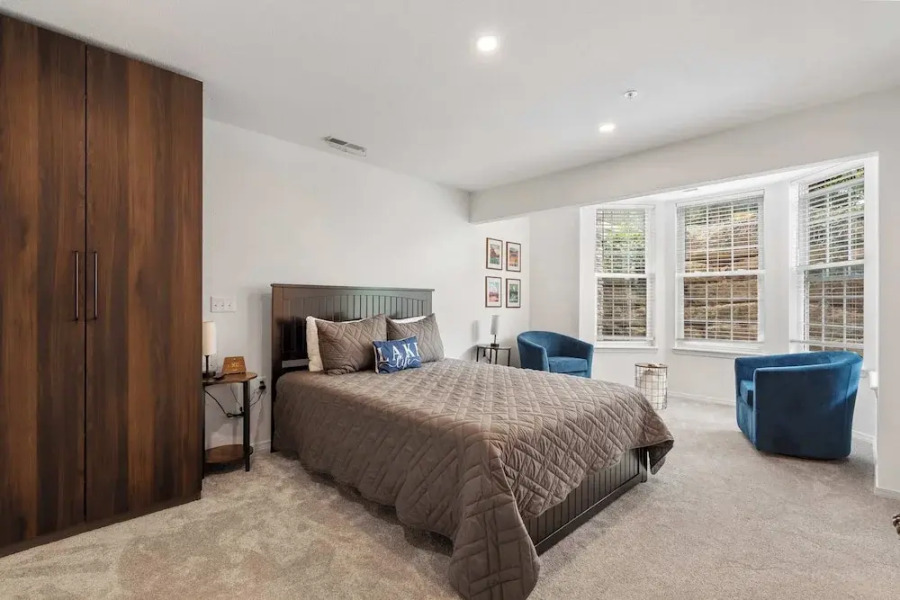 Lake It Easy Condo for 7