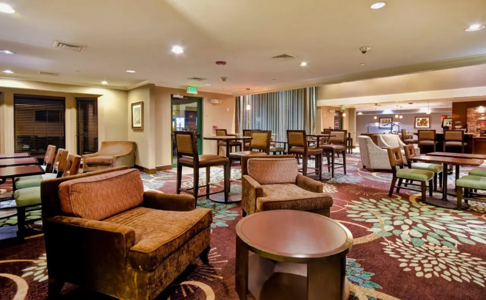 Staybridge Suites Middleton Madison-West by IHG