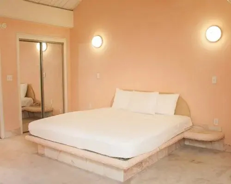 The Coral at Taino Beach, Freeport, Bahamas